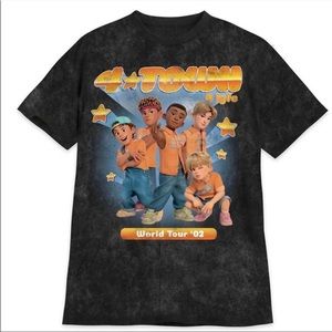 Brand New 4 Town world tour tee.